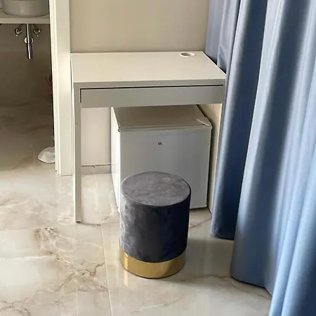 Amare 3* باري
